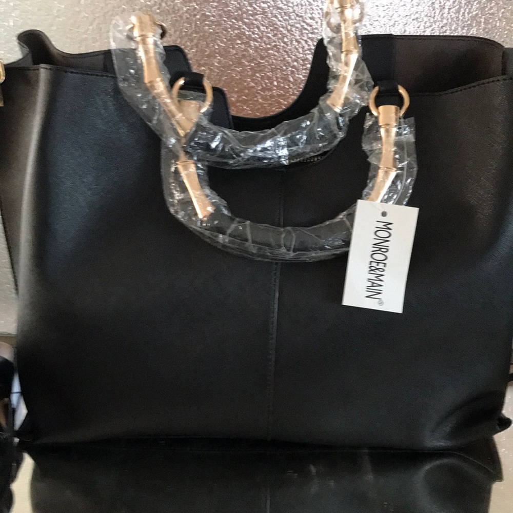 Adorable black bag brand new